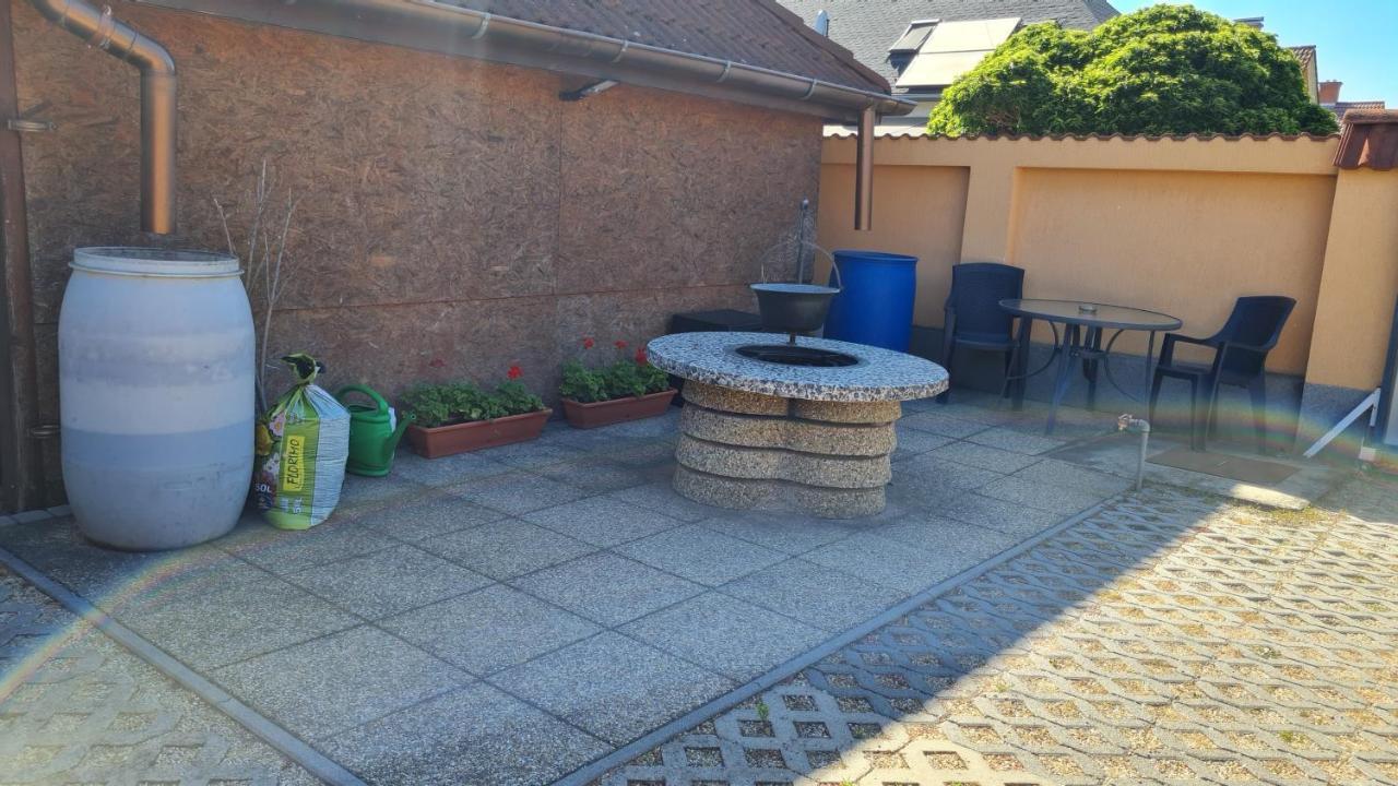 Ada Apartmanhaz Hajduszoboszlo Exterior photo